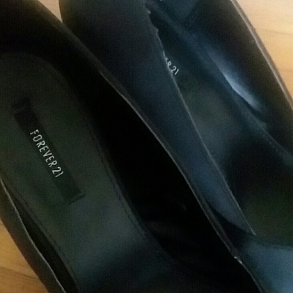 Forever 21 Peep-toe Block Heels - Picture 5 of 7